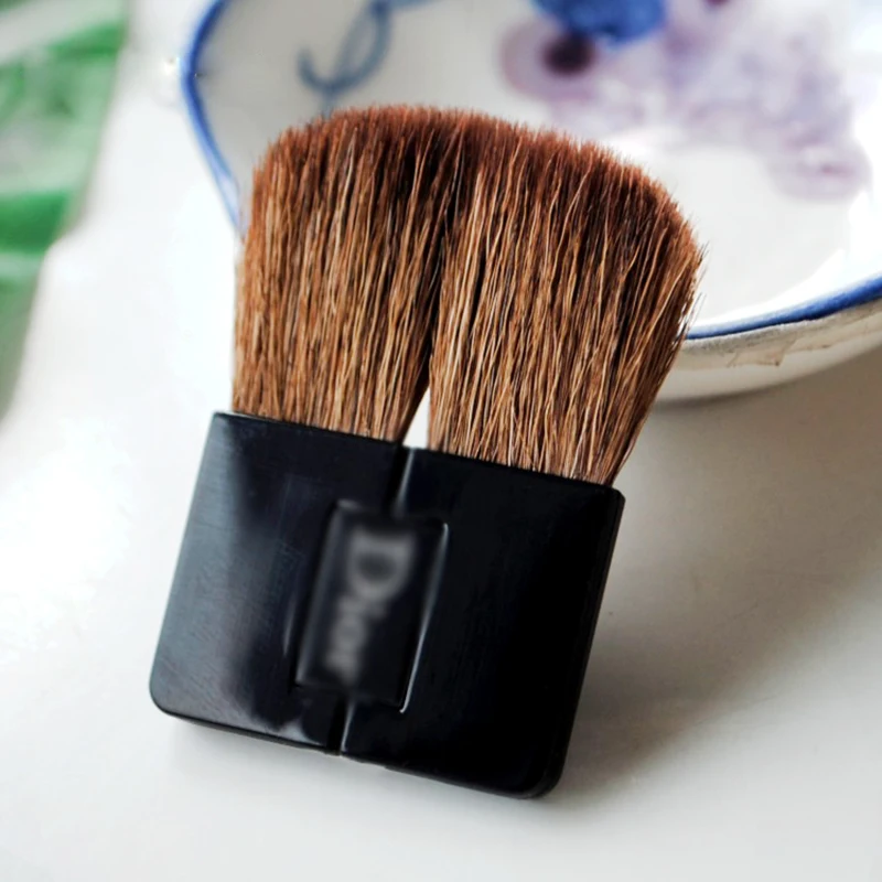 

Goat Hair Loose Powder Blush Contouring Brush Flat Kabuki Brush Folding Makeup Brush With Logo Professional Makeup Tools
