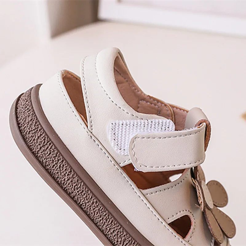 Детские сандалии для девочек кожаные босоножки с бантом и закрытым носком на