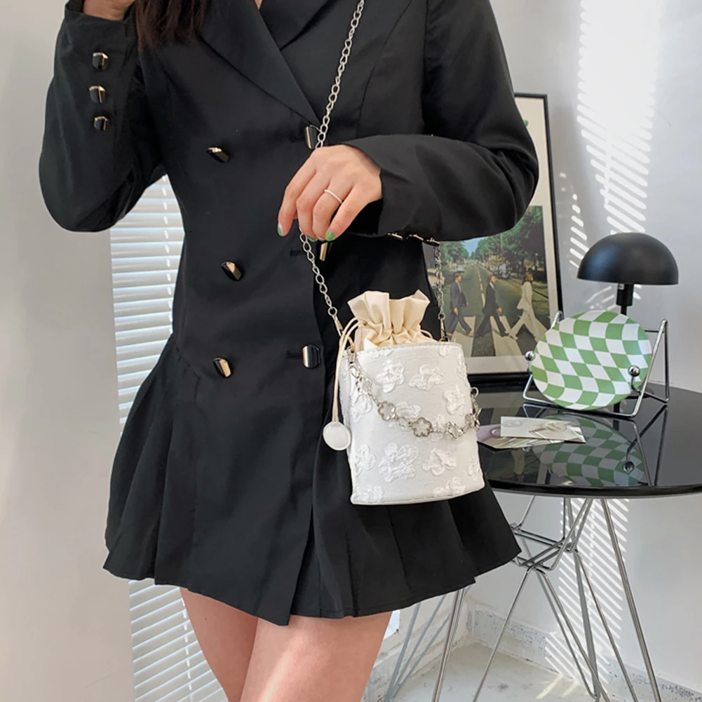 

Fashion Women Lace Chain Bucket Shape Messenger Bag Lady Casual Small Drawstring Messenger Bag Luxury Brand Designer Handbags