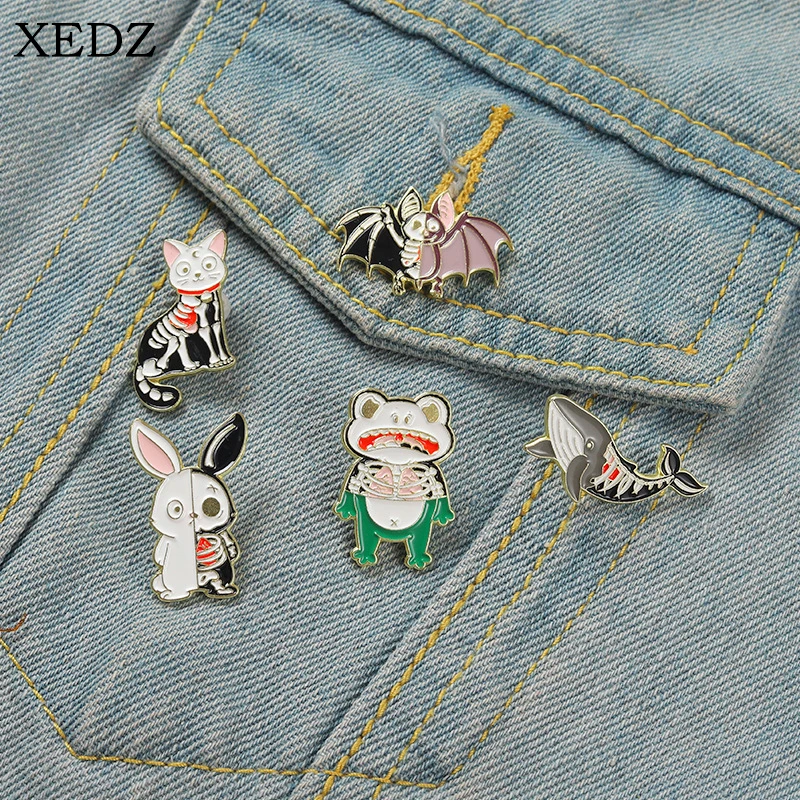 

Creative Cartoon Animal Enamel Pin Custom Cat Frog Bat Rabbit Metal Brooch Lapel Badge Jewelry Gift for Kids Friends