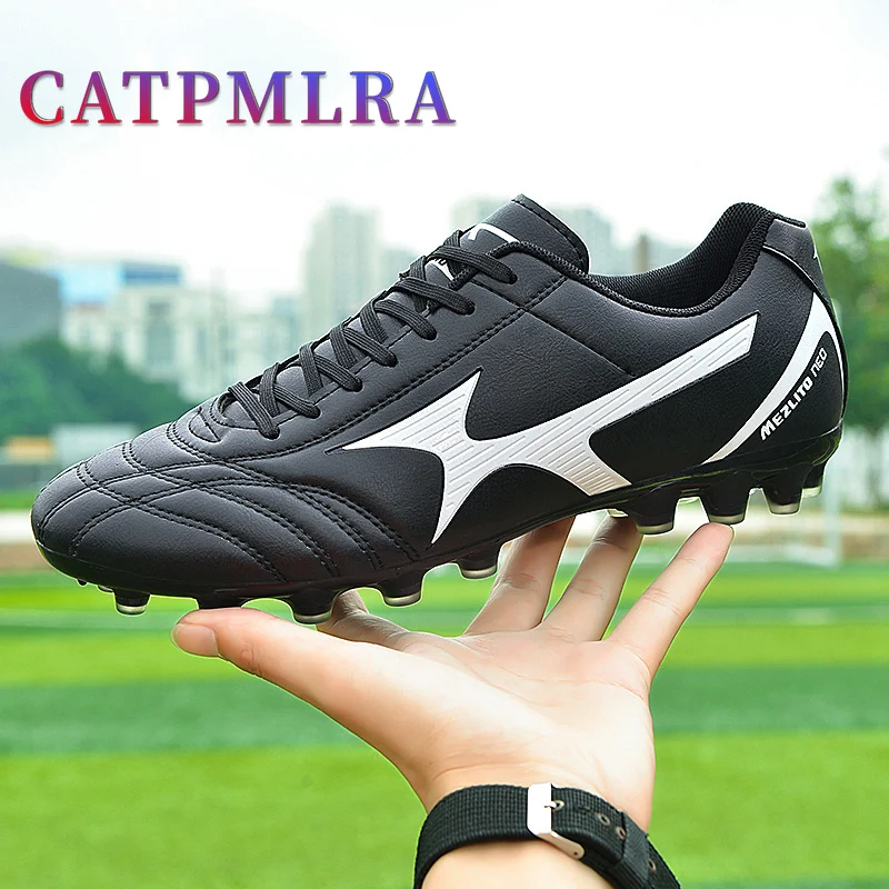 

Spring Mens Football Athletic Shoes Soft Sole Large Size Long Spike Soccer Shoes Professional Training Game Sneakers Ladies