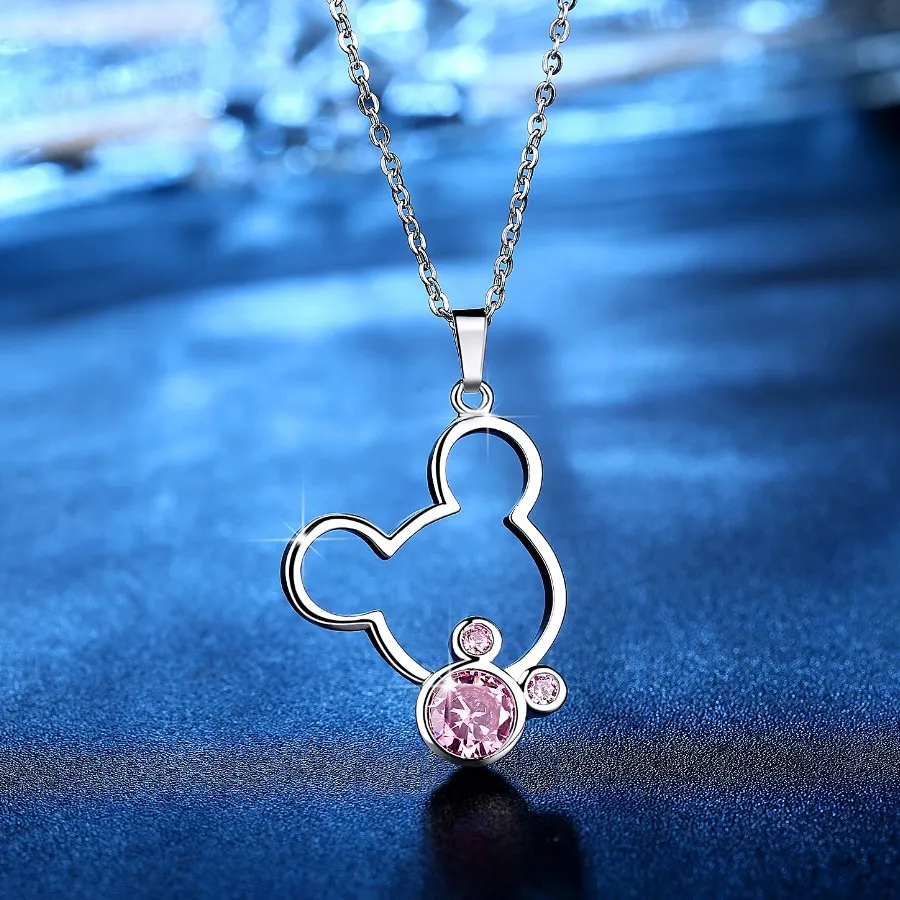 

Anime Necklaces Luxury Crystals Bear Pendant For Women Charm Animal Clavicle Chain Jewelry 2022 Valentines Gift Sweater Chain