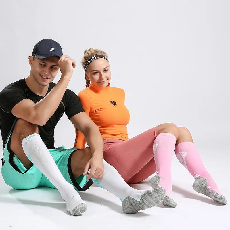 Socks For Men Women In Summer Calf High Tube Long Football Compression Socks Long Ball Thin Section High Training Soccer Socks