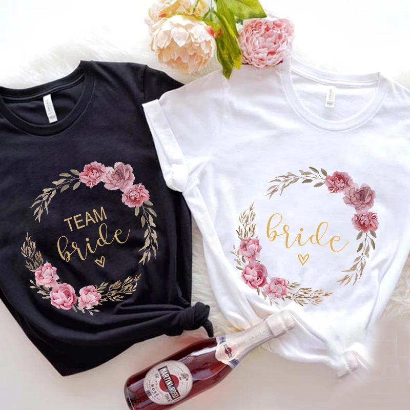 

Bachelorette Hen Party Tshirt Women Evjf Tops Team Bride T-Shirt Fashion Short Sleeved Flower Graphic Bridal Shower Wedding Tees