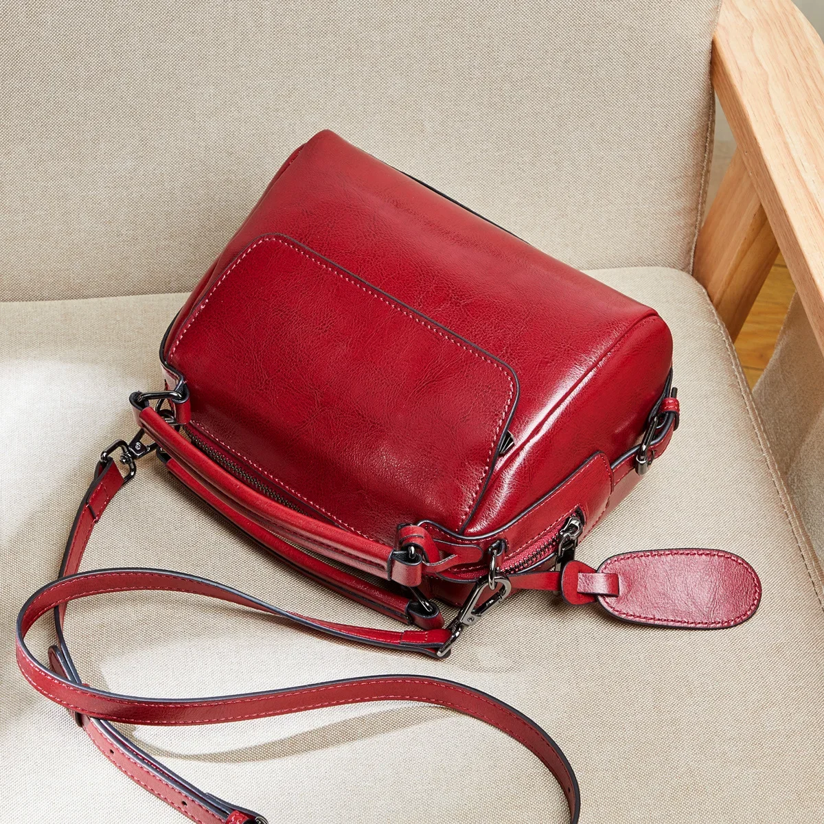 2024 новая модная женская кожаная сумка нишевая через плечо корейский стиль на