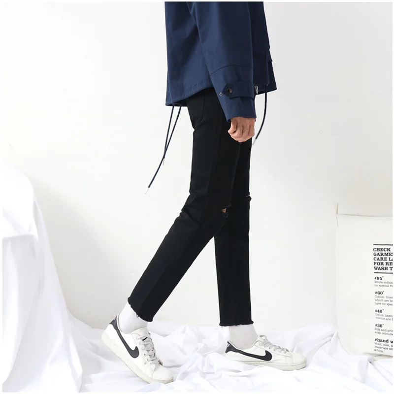 Streetwear Men Design Feels Black Ripped Jeans  2022 Autumn New Self-cultivation Pencil Pants Temperament Cropped Pants Female