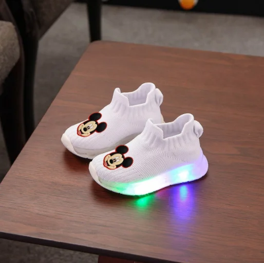 Туфли детские с мягкой подошвой Микки и Минни дышащие спортивные Нескользящие