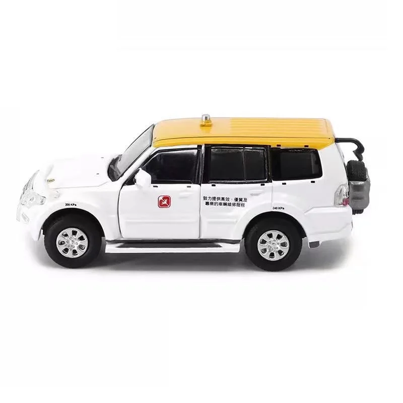 Миниатюрная модель автомобиля из сплава размером 1:64 Mit-subishi Pajero EM-SD NO.144