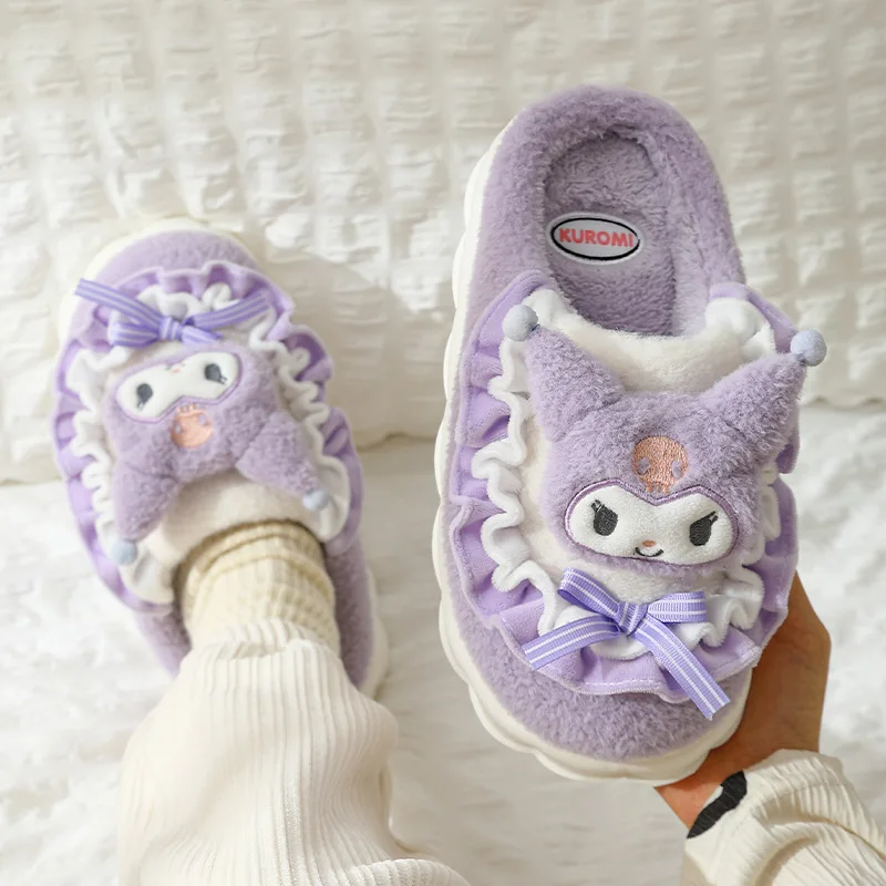 

Симпатичные Мультяшные тапочки Sanrio Kawaii Kuromi в стиле аниме Hellokitty Y2K, плюшевые домашние тапочки для девочек, Женская плоская обувь на плоской подошве Cinnamoroll