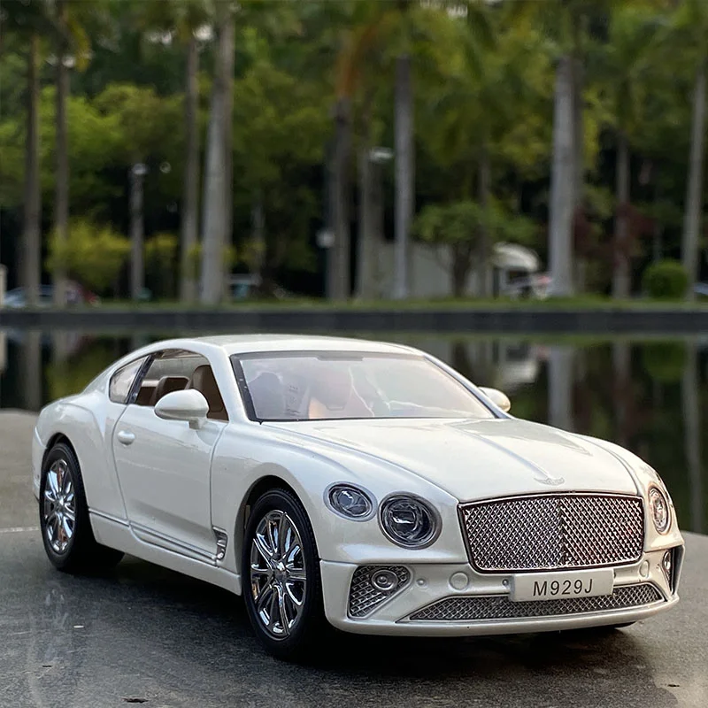 

Модель автомобиля Continental GT в масштабе 1:24, литой автомобиль из сплава, имитация автомобиля, модель автомобиля со звуком и интерьером, детская игрушка, коллекционные предметы