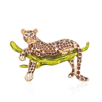 exquisite fashion accessories personality cartoon dripping leopard brooch