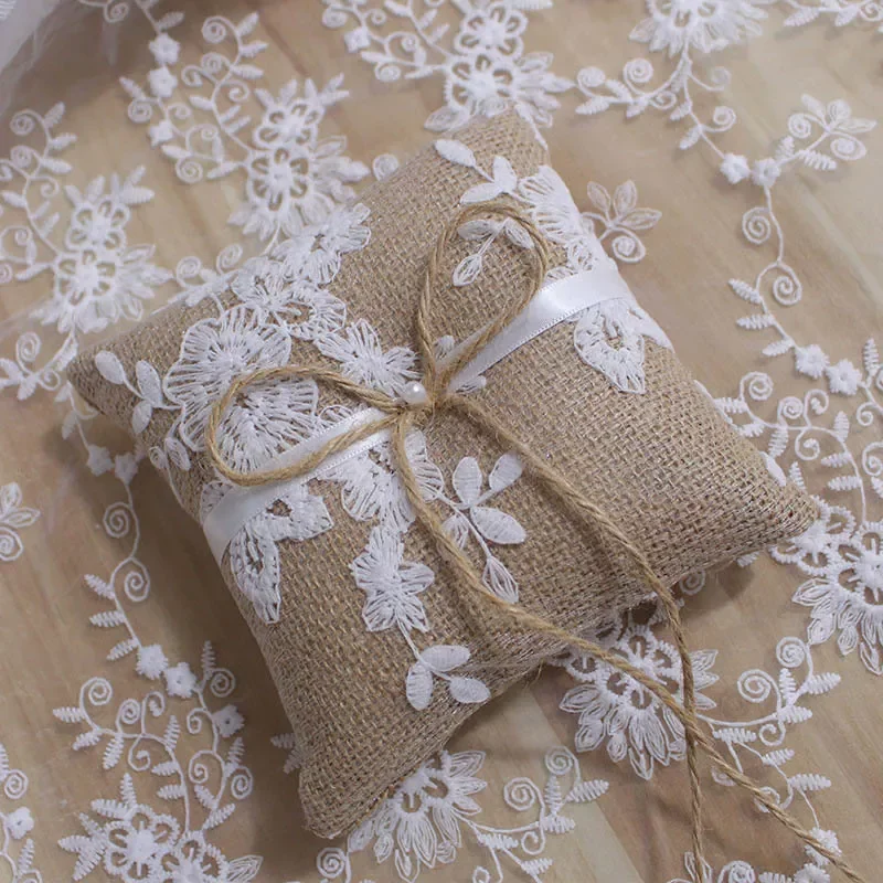 

Bow Ring Pillow Vintage European Style for Wedding Engagement Decoration Jewelry Rings Cushion Vintage Burlap Jute Cushion