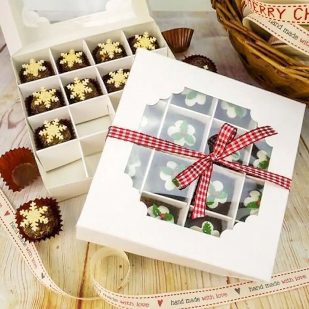 

White Handmade Kraft Window Display Souvenirs Decoration Food Storage Box Transparent Gift Box Display Box Gift Bags