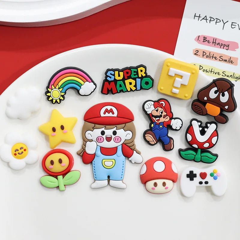 

Super Mario Bros Cute Christmas Tree Decoration Patch Drag DIY Phone Case Shoe Top Soft Glue Decoration with Accessory Gifts