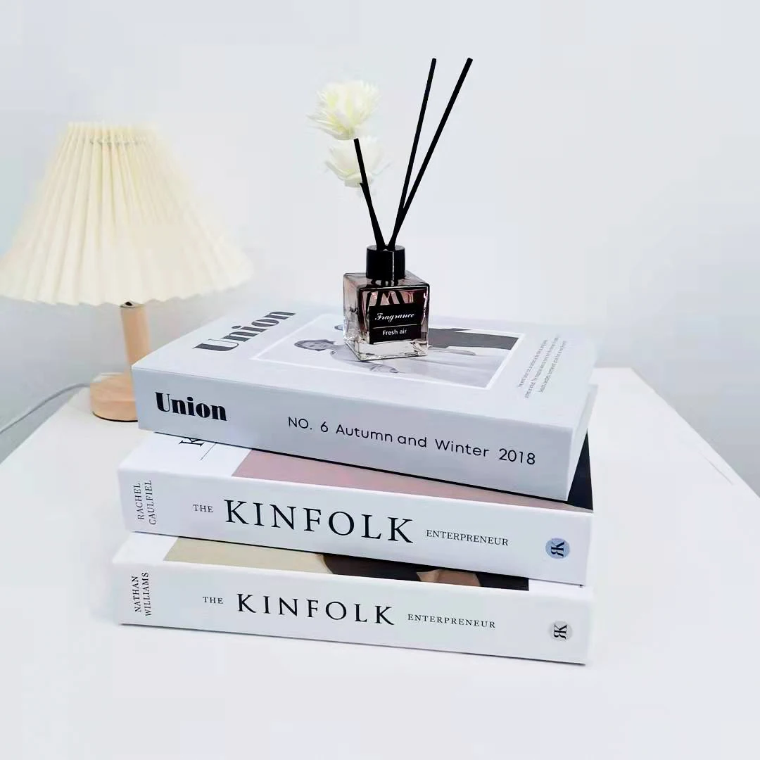 

Folded Fake Book Desktop Ornament INS Simple Modern English Decoration Prop Book Model Coffee Shop Hotel Study Home Decoration