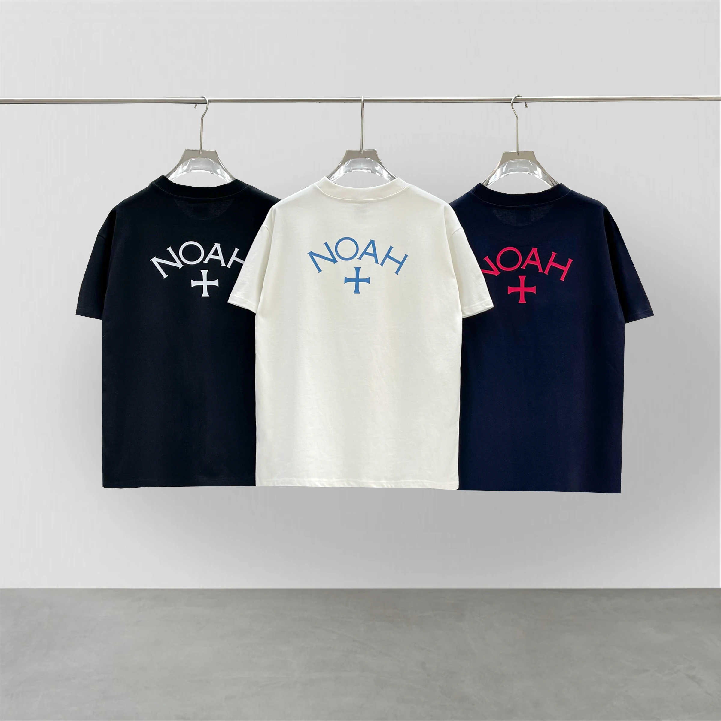 

NOAH ALEX Street Fashion Brand Summer Unisex T-shirt Classic Crusader Print Logo Oversize Cotton Tee Hip Hop Loose Short Sleeve