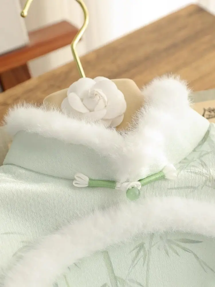 2024 зимнее плюшевое утепленное зеленое платье Cheongsam с большими рукавами новое