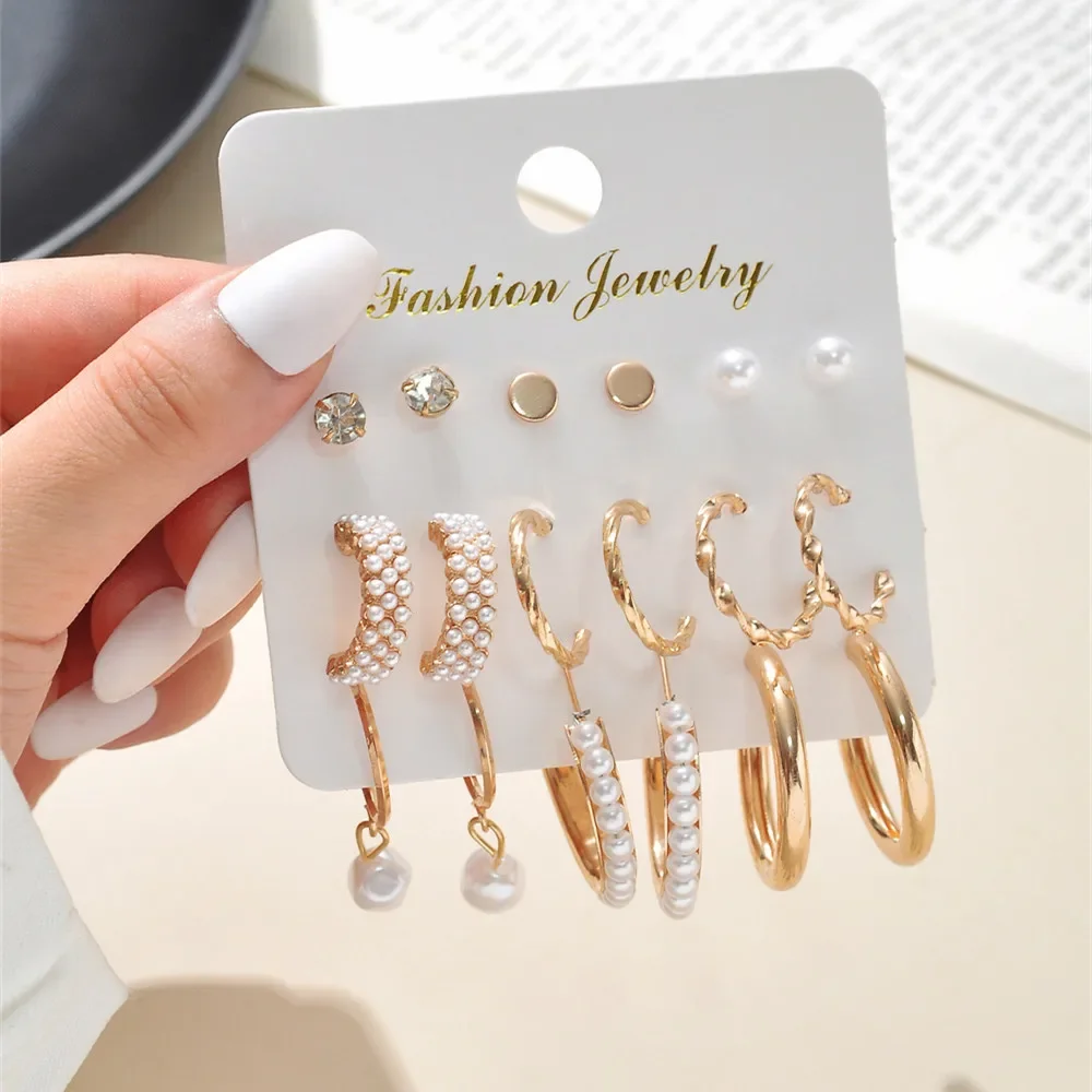 Женские серьги-кольца с искусственным жемчугом и кристаллами