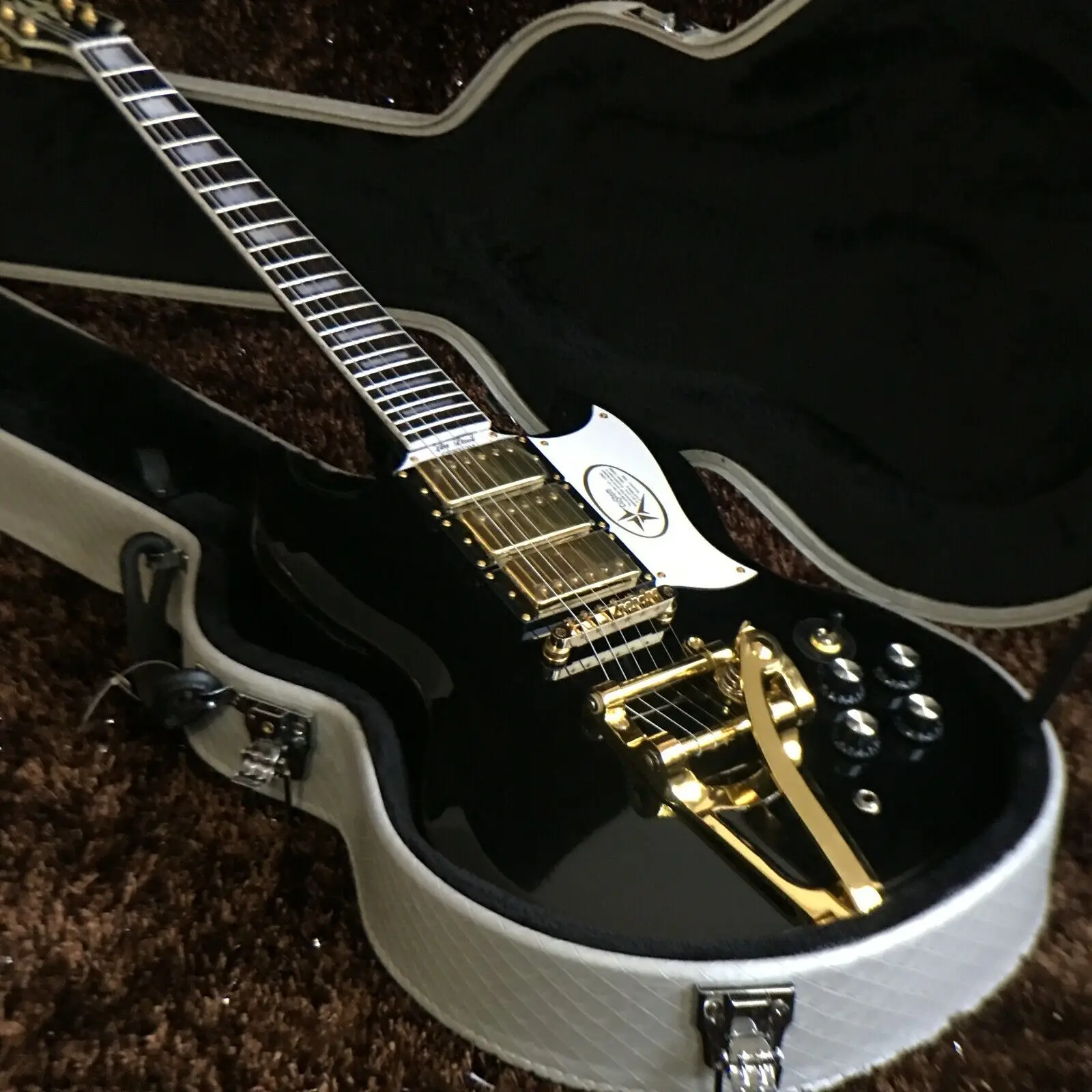 

Guitar Production Plant Custom Made Standard Black Jazz Electric Guitar