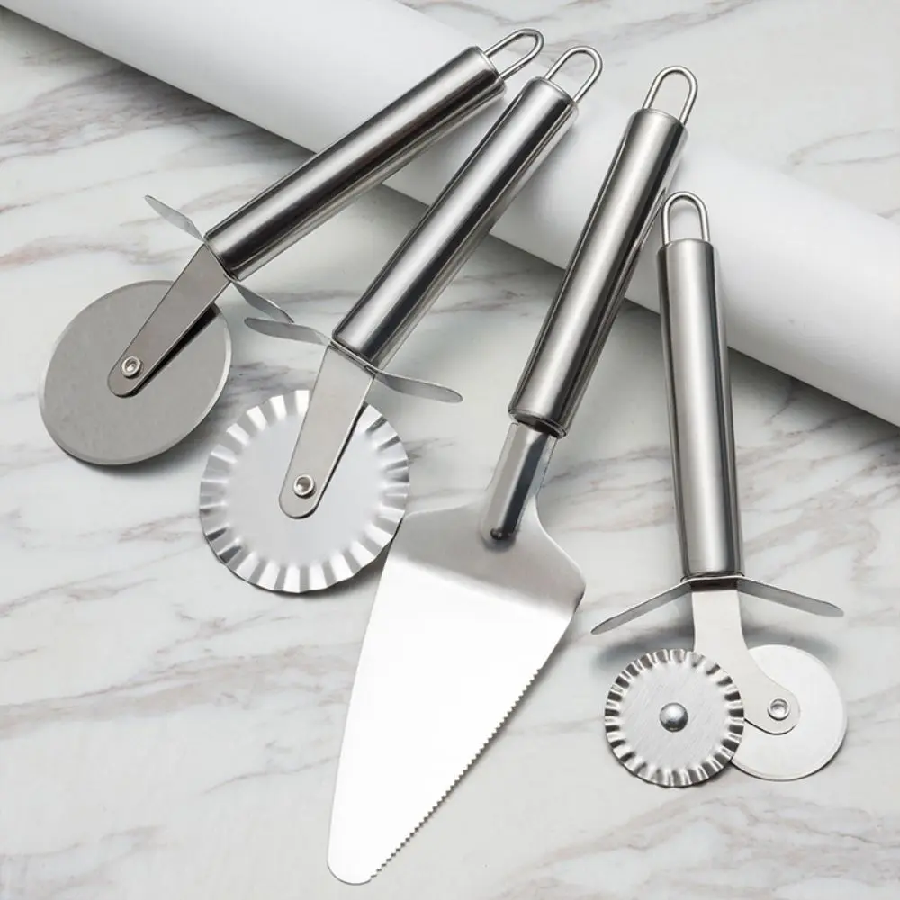 

Кухонный портативный двойной ролик нож из нержавеющей стали для пиццы резак для макаронных изделий Макарон паста круглая кружевная пицца к...