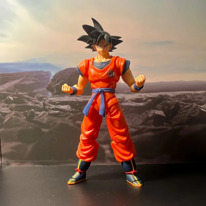Фото Оригинальная коллекционная подвижная фигурка Bandai S.H.Figuarts Dragon Ball Z Сон Гоку Сайян, выросший на Земле, в коробке №3