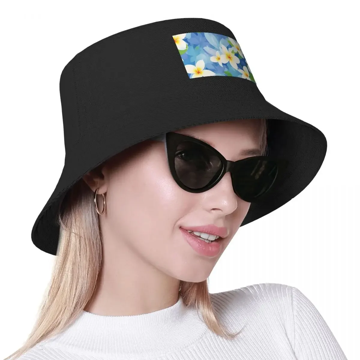 Гавайские цветы бесшовный узор с цветком франкпан Гавайский зеленые листья и