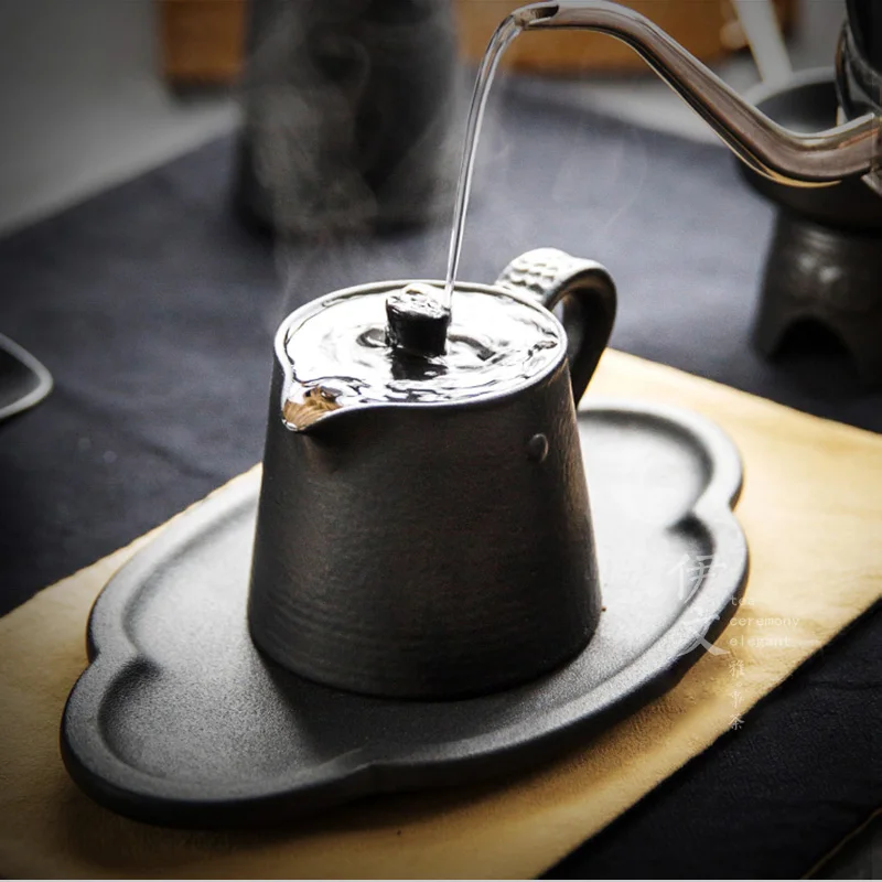 

Керамический чайник с фильтром, ручка чайника, кухонный черный заварочный чайник, фарфоровый китайский керамический чайник ретро, маленьки...
