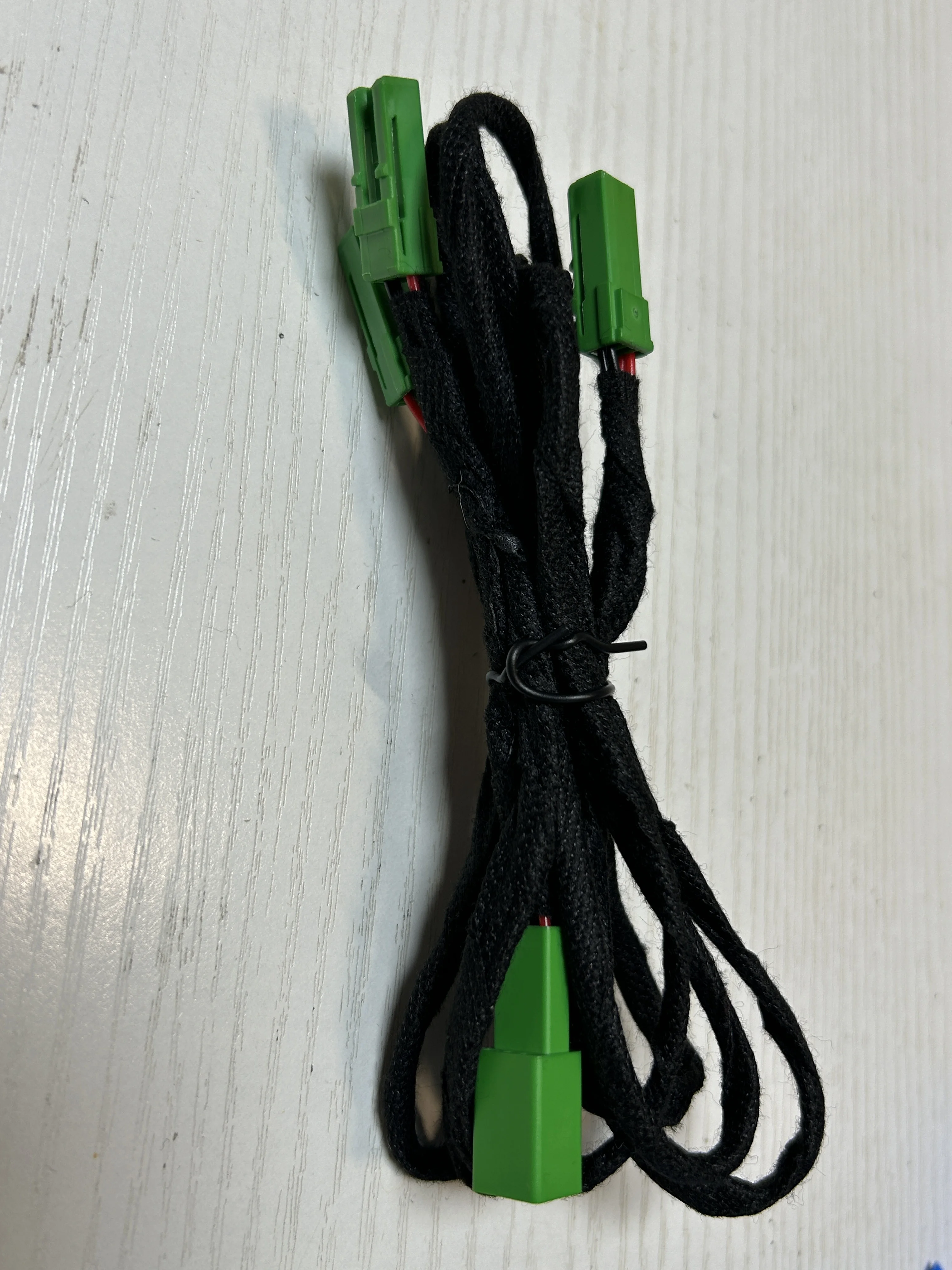 Vol vo установка неразрушающего жгута проводов для подножек задней двери и