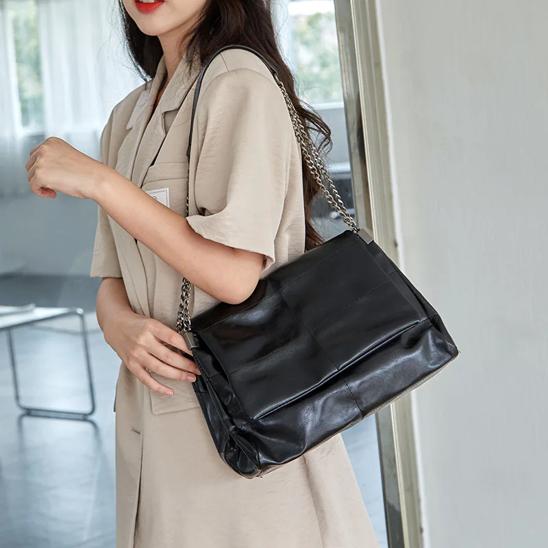 

2022 большая сумка-тоут, роскошная Брендовая женская сумка из искусственной кожи, вместительная сумка через плечо с цепочкой, женская зимняя ручная сумка, сумки