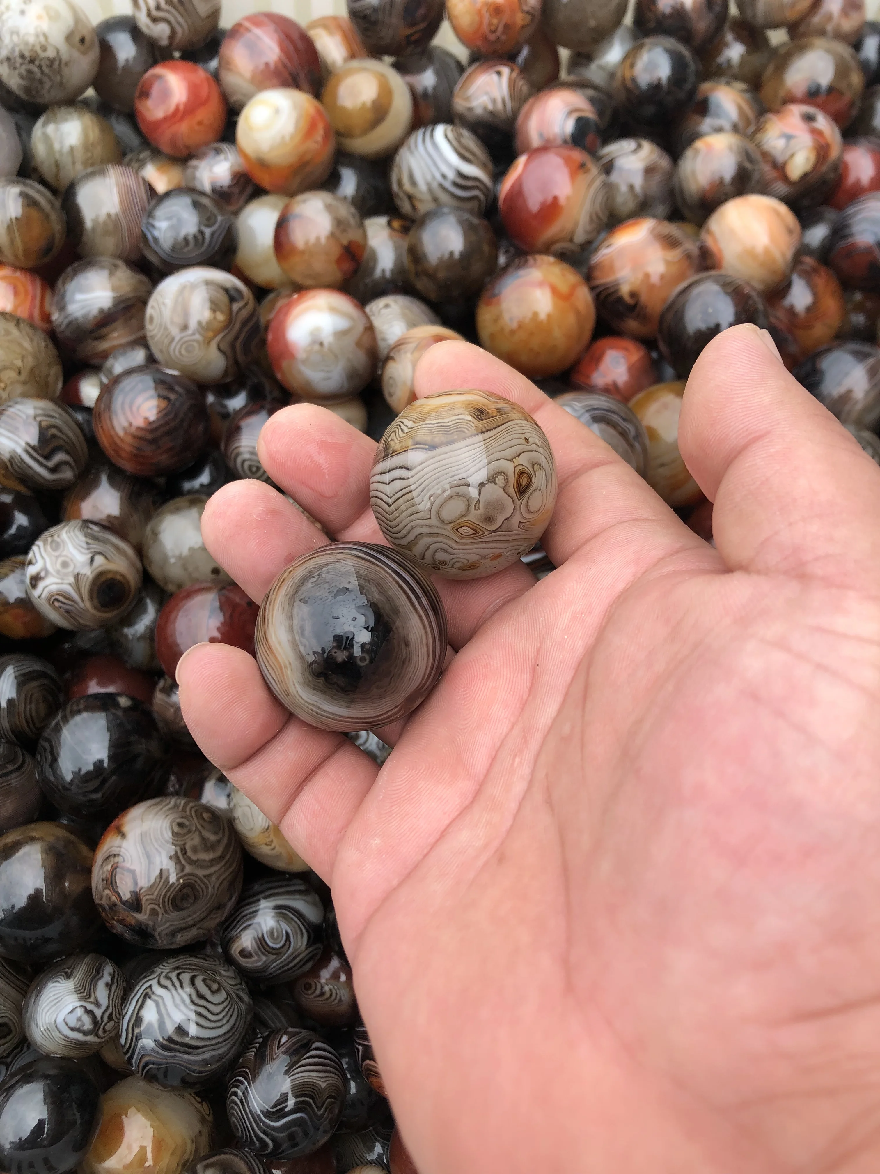 Рисунок 2 - натуральный кристалл натуральный