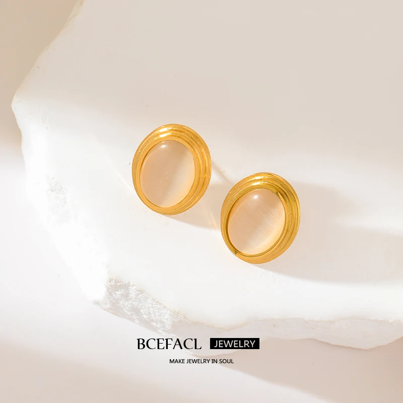 

BCEFACL 316L Stainless Steel Oval Transparent Stone Stud Earrings For Women Girl Fashion Non-fading Ear Jewelry Birthday Gift