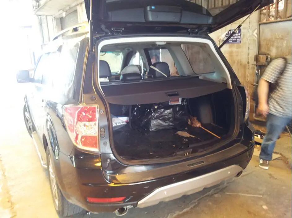 

Защитный щит для заднего багажника автомобиля, чехол для груза, подходит для Subaru Forester 2009-2012 (черный, бежевый)