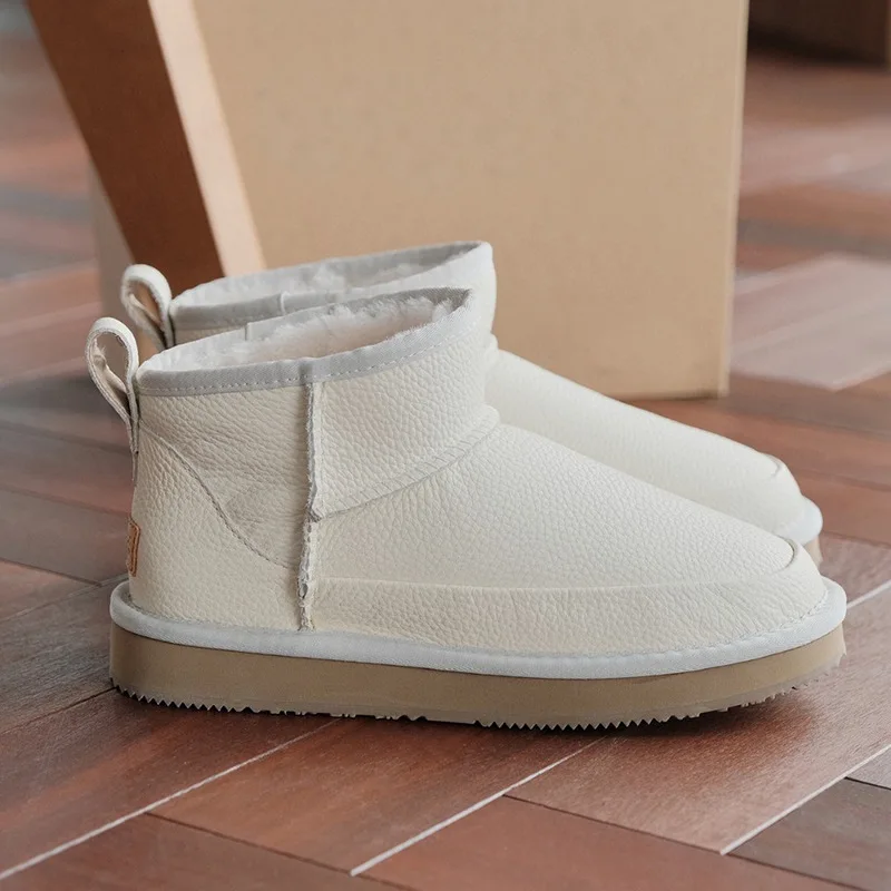 

2022 Winter new round head leather platform casual boots flat low top wool boots warm platform boots short wool boots