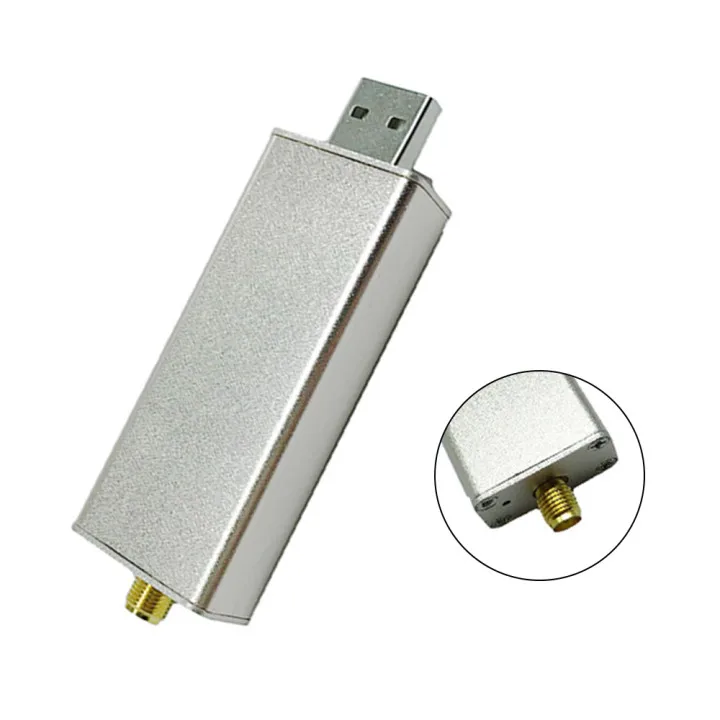 

SDR Receiver RTL2832U+R820T2 Chip 1PPM TCXO ADS-B 0.1MHz-1.7GHz Full Band Software Defined Radio Receiver