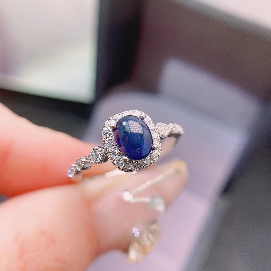 Кольцо с темно-зеленым сапфиром 5 мм * 6 925 карат