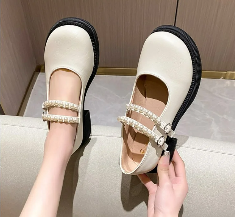 

Spring Autumn Leather Shoes Women Platform Wedges Shoes Square Toe Soft Sole White Women Pumps Mary Jane High Quality