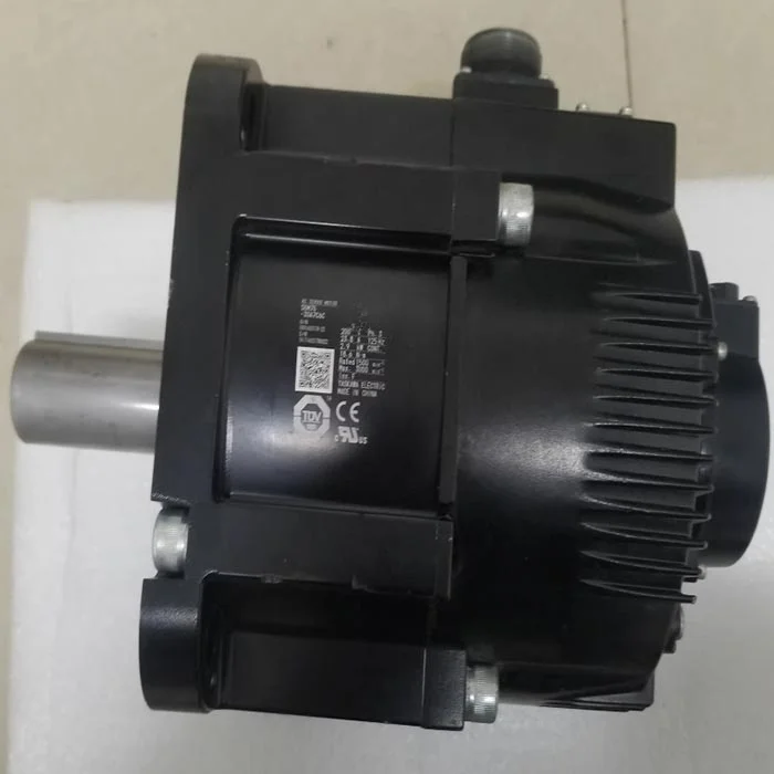 Фото Драйверы, включая SGDM-20ADA, SGD7S-2R8A30A002, SGMAV-C2ADA6C, SGMSV-70ADA61, SGMGH-20A2B2E, SGDV-5R5A15A, SGMRV-30ANA-YR11 №4
