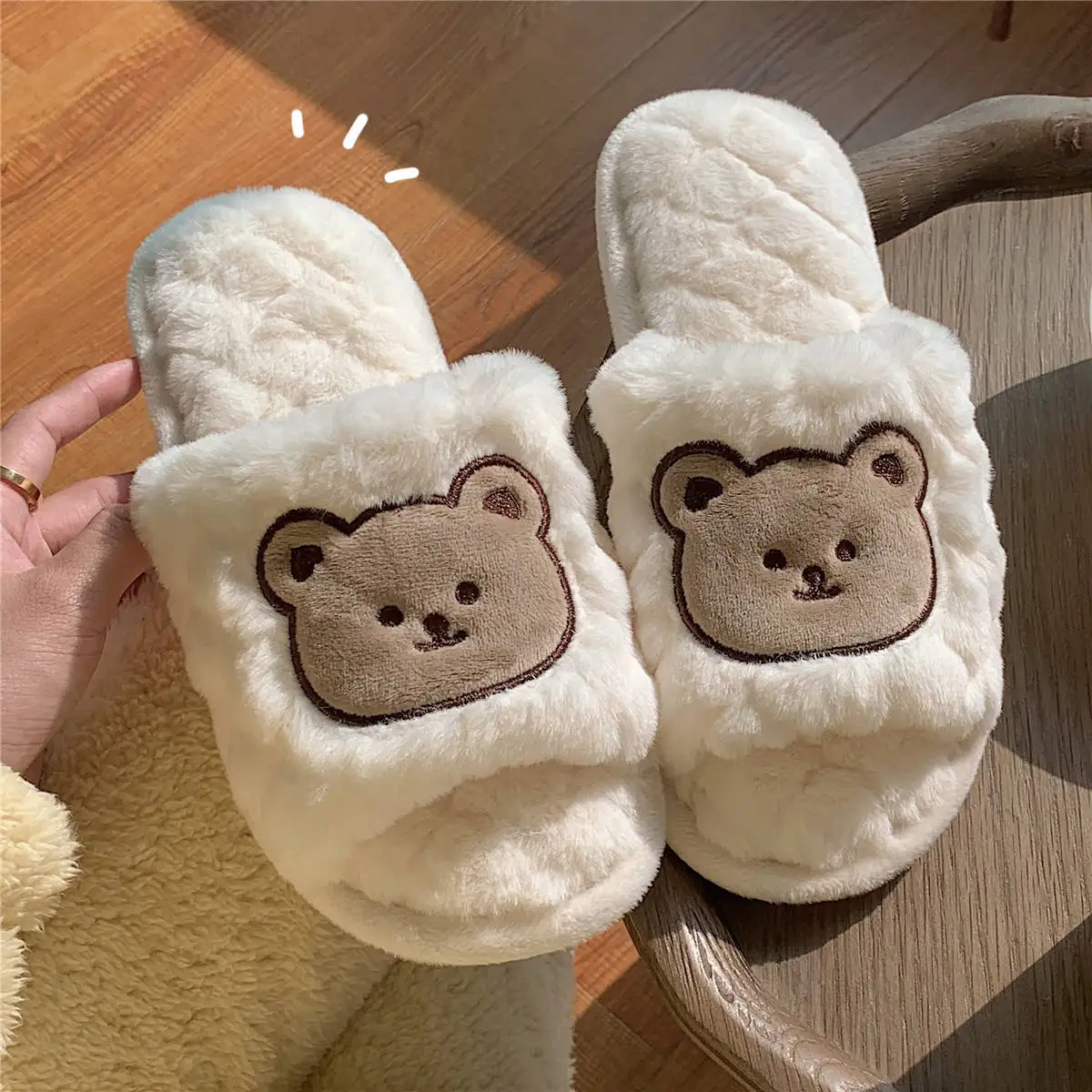 Fashion Winter Home Slippers Cute One Word Indoor Home Floor Fur Slippers Indoor Women Winter Indoor Home Warm Fluffy Slippers