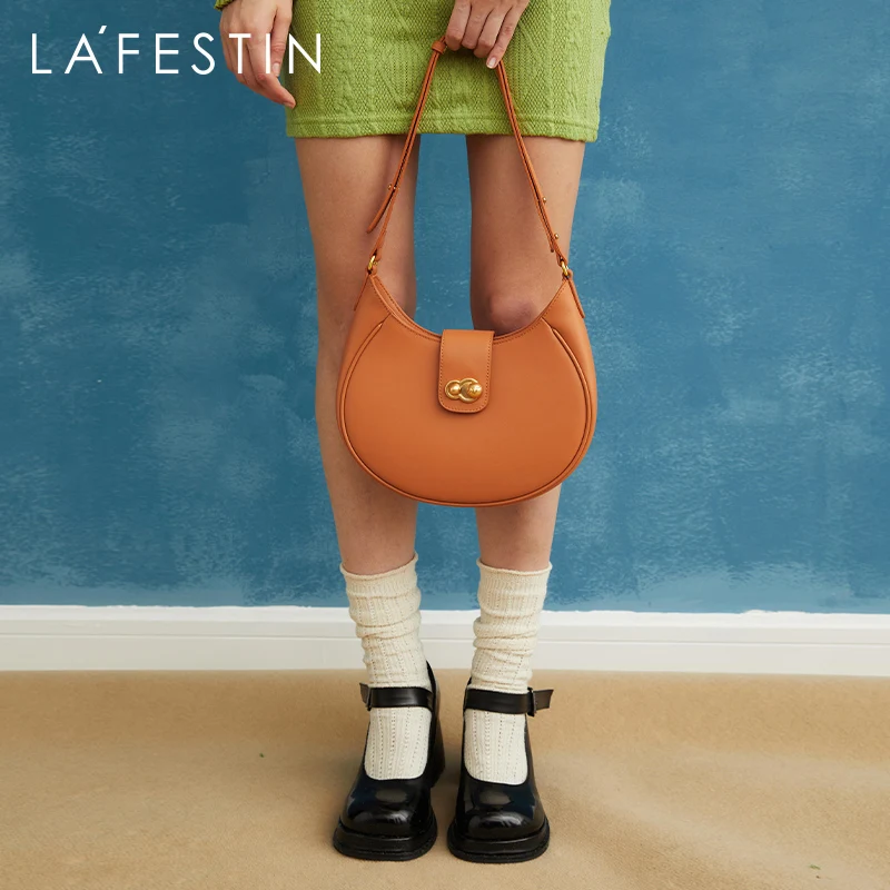 

LA FESTIN Original 2022 New Fashion Autumn and Winter Retro One-shoulder Crossbody Female Niche Luxury Underarm Tote Bag Trendy