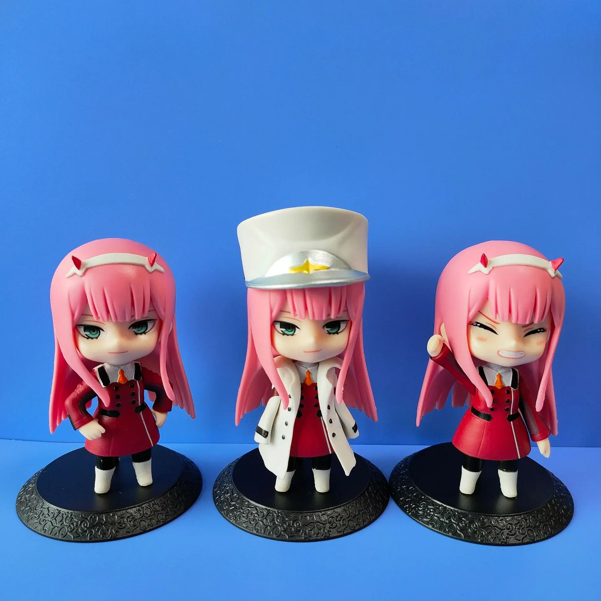 Фото 3 шт., аниме-фигурка Дарлинг в франхэ «Q Version», Zero Two 02 Paladinight, ПВХ экшн-фигурка, Коллекционная модель, игрушки, детский подарок, 10 см №2
