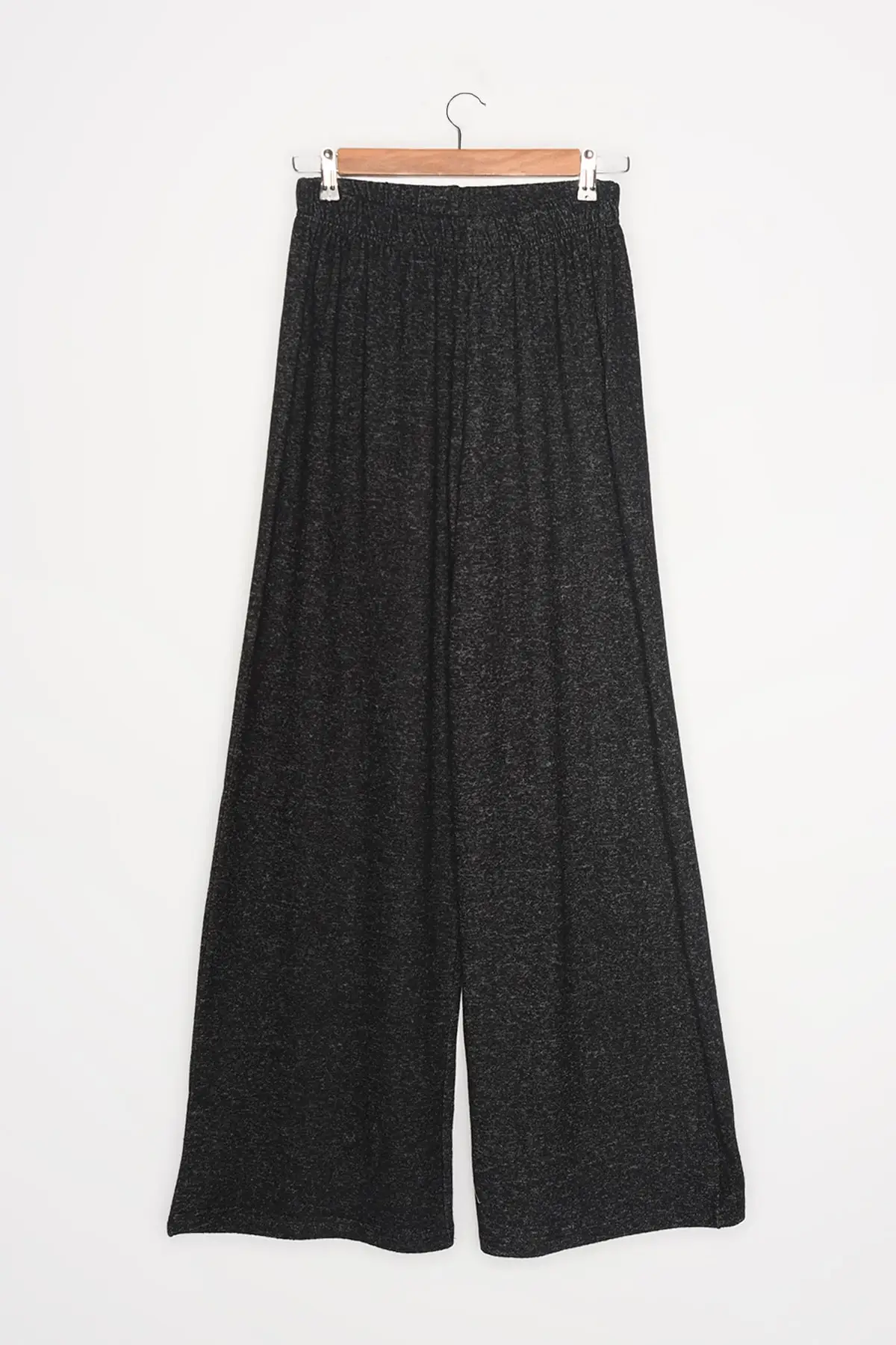 

Trendyol Eyelash Wide Leg Knitting Pants TWOAW22PL0369