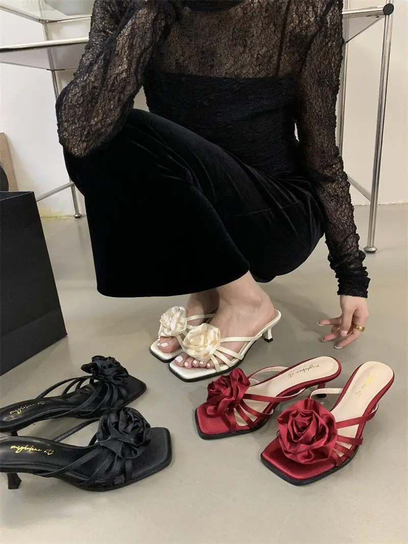 Туфли-лодочки женские на каблуке красные розовые