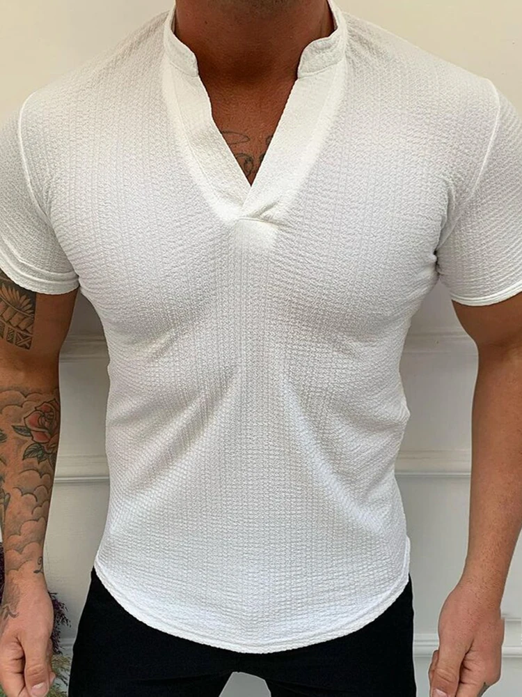 

New Casual V-Neck Solid T-shirts Men 2022 Spring Summer Fashion Slim Fit Tops Pullover For Mens Simple All-match Tees Streetwear