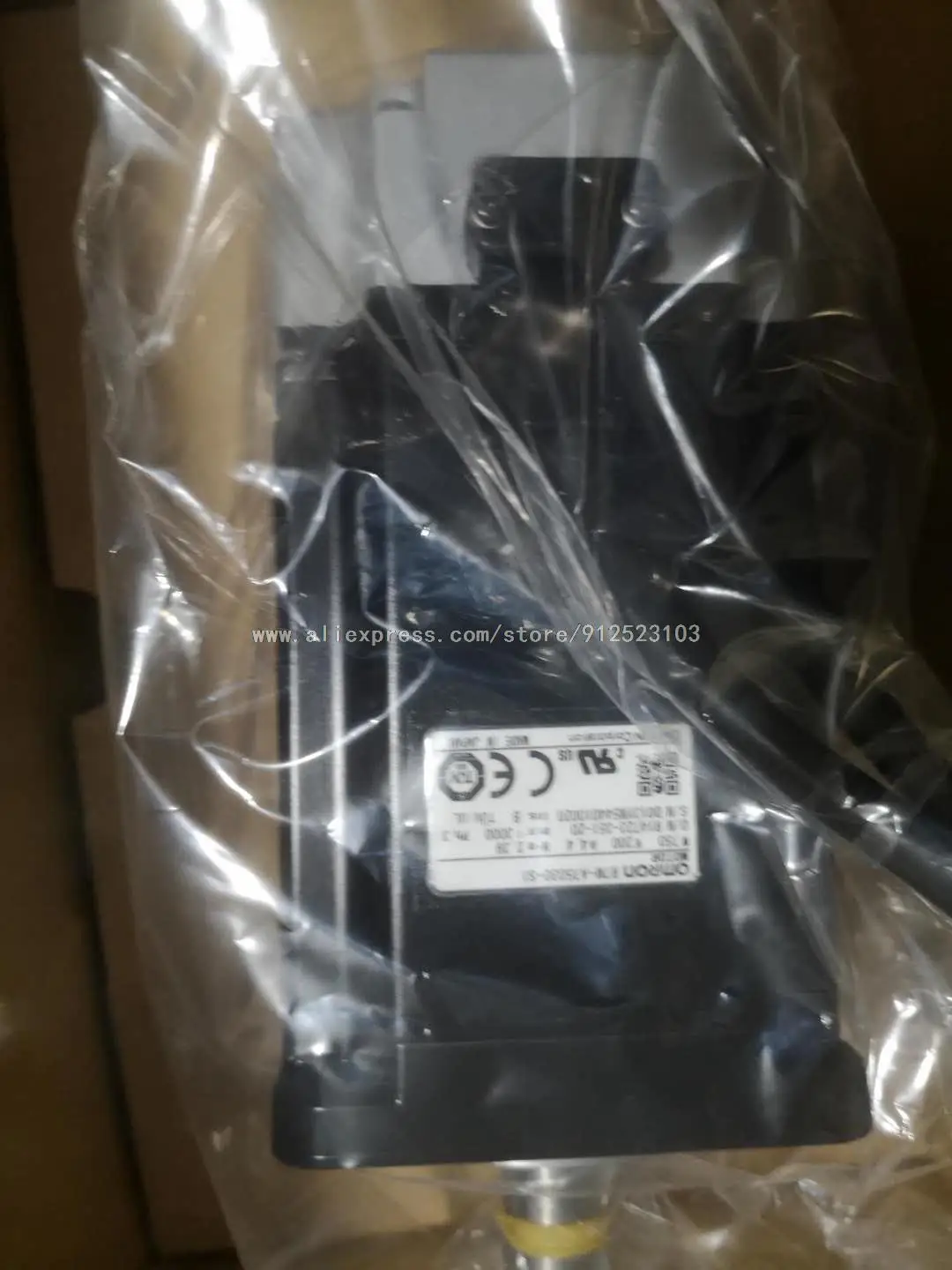 

R7M-A75030-S1 Baru dengan Kotak