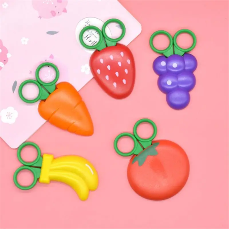 

With A Protective Sheath Student Scissors Multi-style Safety Scissors Cute Polychromatic Childrens Hand Scissors Handmade Knife