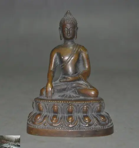 

old Tibetan Buddhism bronze Medicine Buddha Sakyamuni Shakyamuni Buddha statue