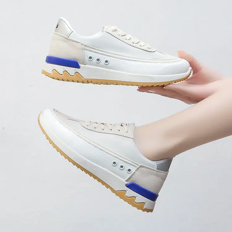 

Women's sports shoes Chunky Sneakers Women Fashion Black White Platform Flats Dad Shoes Harajuku Gothic Running Tennis