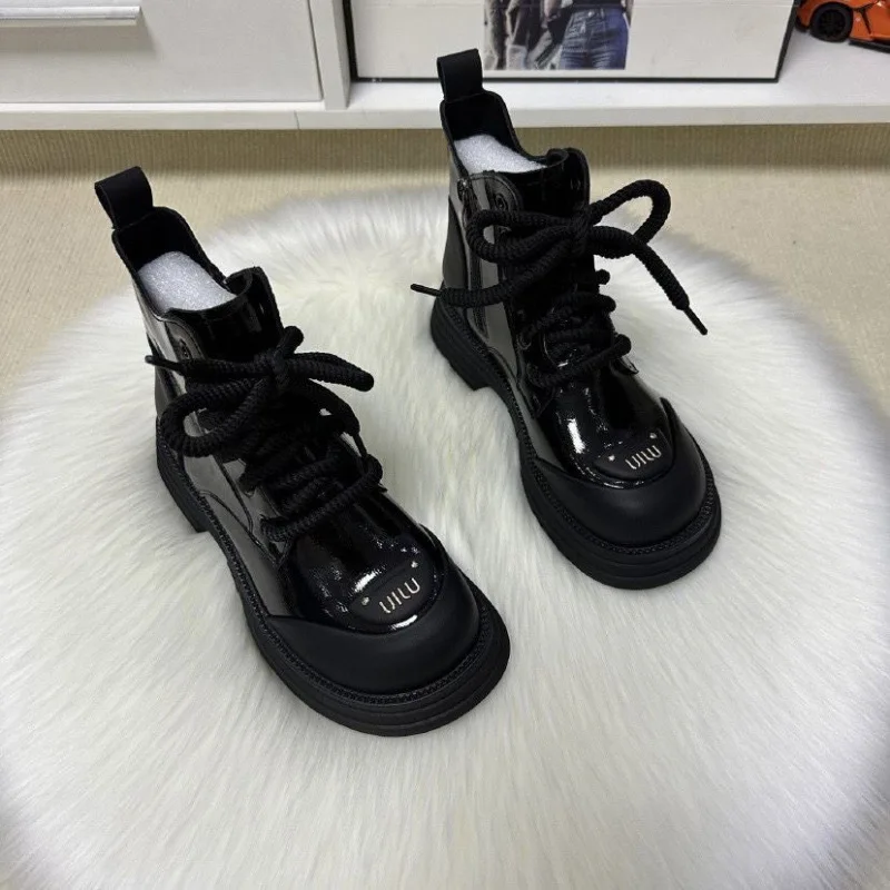 Женские ботинки Martin