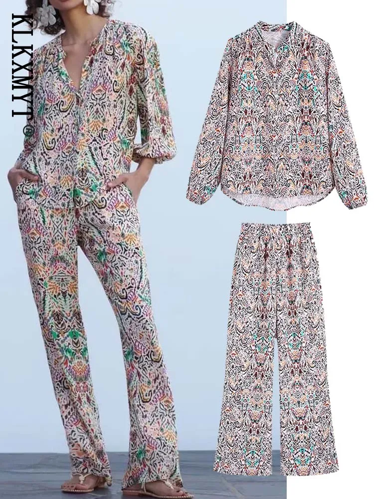 

Женские костюмы 2023, модная блузка с принтом и брюки-клеш с высокой талией, винтажные комплекты из 2 предметов, Женский Осенний повседневный к...