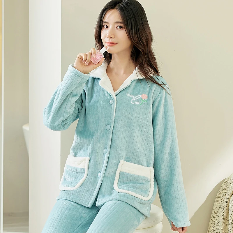 New Autumn Winter Flannel Warm Pajamas Set Women Thicken Sweet Homewear Pijama Two Piece Set Embroidered Letters Sleepwear Suits